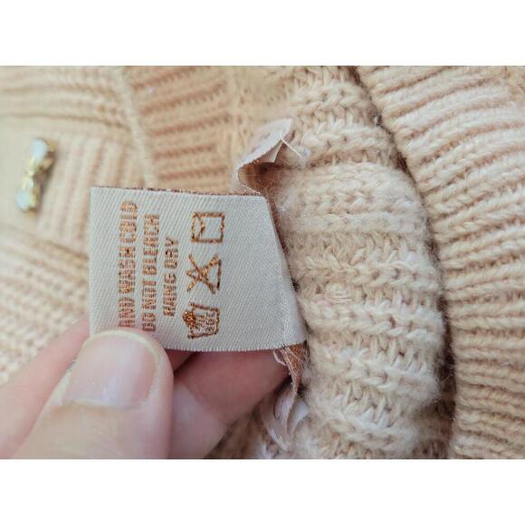 Emma's Expressions Maternity small pink crew neck sweater with bows in back - Picture 5 of 5